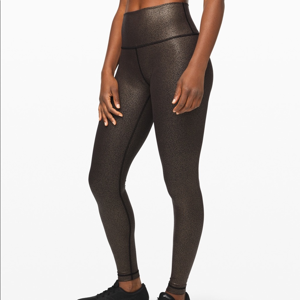 NWOT Lulu Gold Foil Leggings